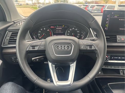 Used 2023 Audi Q5 2.0T Premium w/ Convenience Package AWD/4WD image 15