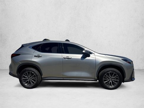 Used 2022 Lexus NX 350 AWD image 4