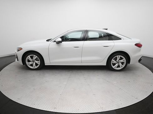 Used 2025 Audi A5 2.0T Premium Plus w/ Premium Plus image 24