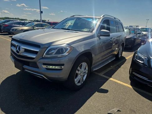 Used 2014 Mercedes-Benz GL 450 4MATIC image 1