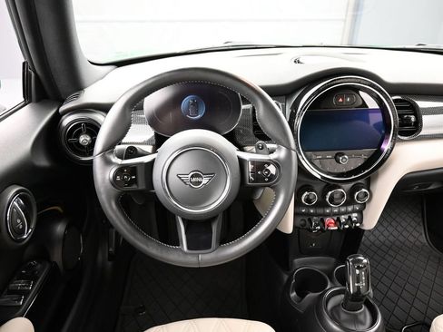Used 2024 MINI Cooper S w/ Signature Upholstery Package image 18