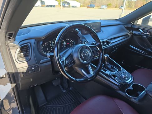 Used 2023 MAZDA CX-9 Carbon Edition image 16