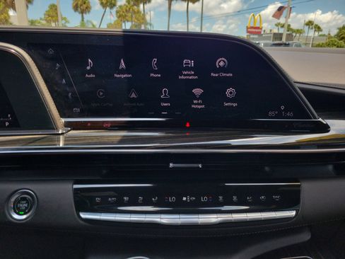 Used 2021 Cadillac Escalade ESV Sport w/ Driver Assist Tech Package AWD/4WD image 21