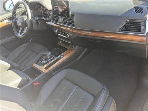 Used 2022 Audi Q5 2.0T Premium Plus image 22
