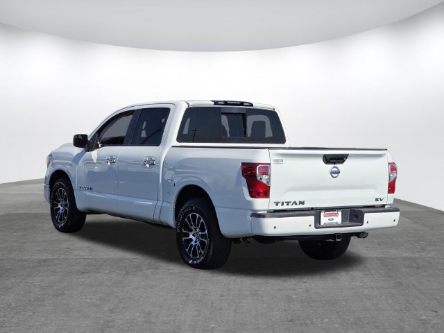 Used 2021 Nissan Titan SV RWD image 6