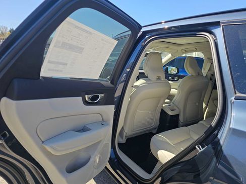 New 2026 Volvo XC60 T8 Ultra w/ Climate Package AWD/4WD image 16