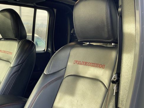 Used 2020 Jeep Gladiator Rubicon image 24