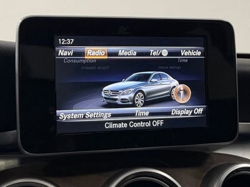 Used 2018 Mercedes-Benz C 300 4MATIC Sedan w/ Premium Package image 18