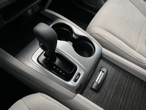 Certified 2018 Honda Pilot EX image 19