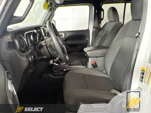 Used 2023 Jeep Wrangler Unlimited Sport AWD/4WD image 10