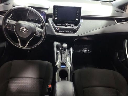 Certified 2022 Toyota Corolla SE FWD image 2