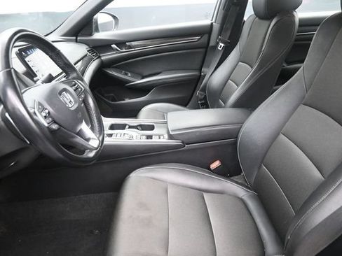 Used 2022 Honda Accord Sport image 16