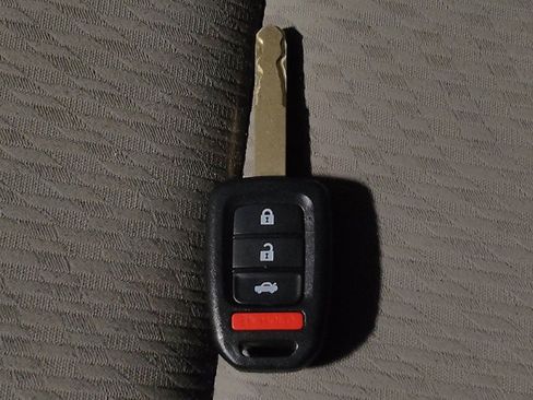 Used 2014 Honda Civic LX image 32