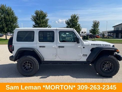 Used 2022 Jeep Wrangler Unlimited Sport AWD/4WD image 2