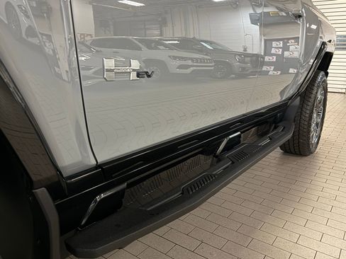 Used 2025 GMC Hummer EV 3X w/ Battery Pack, 24 Module Pack image 18