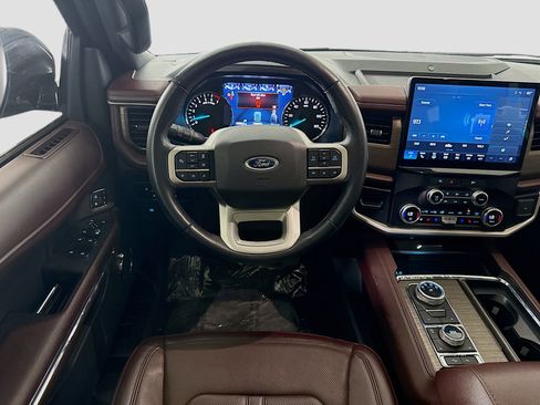 Used 2023 Ford Expedition Limited AWD/4WD image 17