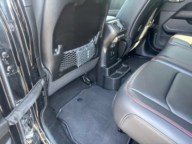 Used 2026 Jeep Wrangler Unlimited Rubicon AWD/4WD image 19