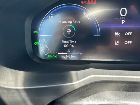 Used 2024 Toyota RAV4 XSE w/ Advanced Technology Package AWD/4WD image 38