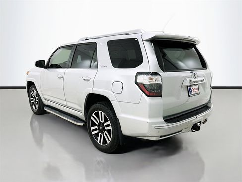Used 2024 Toyota 4Runner Limited image 5