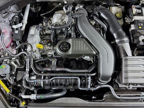 New 2026 Volkswagen Jetta SE image 31