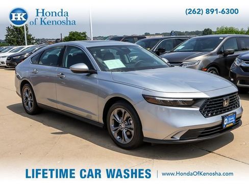 Used 2024 Honda Accord EX image 7