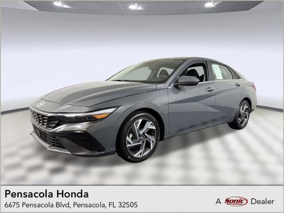 Used 2025 Hyundai Elantra SEL