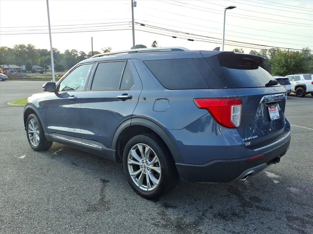 Used 2021 Ford Explorer Limited w/ Equipment Group 301A AWD/4WD image 12