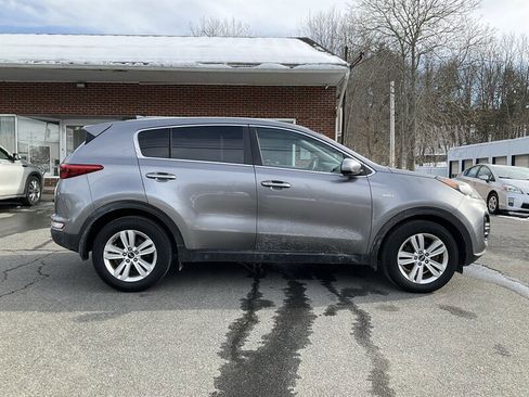 Used 2018 Kia Sportage LX image 4