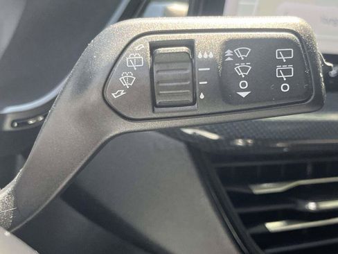 Used 2023 Ford Escape ST-Line w/ Tech Pack #1 FWD image 37