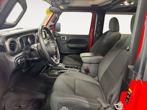 Used 2021 Jeep Wrangler Sport AWD/4WD image 8