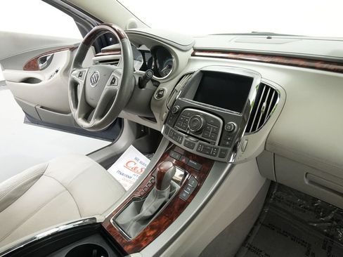 Used 2013 Buick LaCrosse Touring FWD image 28