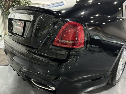 Used 2015 Rolls-Royce Wraith RWD image 44