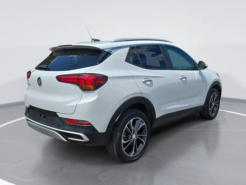 Certified 2023 Buick Encore GX Select FWD image 3