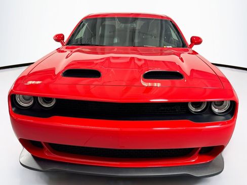 Used 2023 Dodge Challenger SRT Hellcat w/ Driver Convenience Group image 2