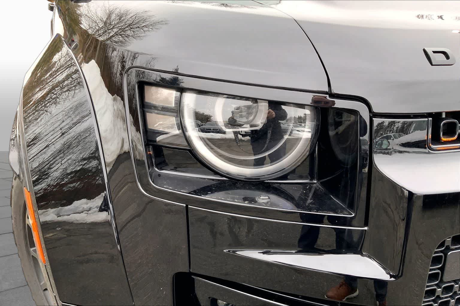 New 2026 Land Rover Defender 110 OCTA AWD/4WD image 13