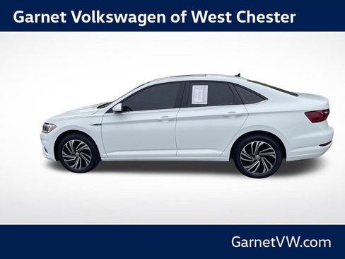 Used 2020 Volkswagen Jetta SEL FWD image 2