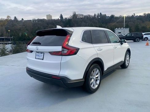 Certified 2025 Honda CR-V EX image 12