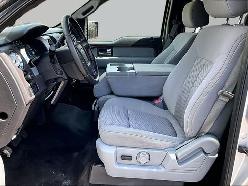 Used 2013 Ford F150 XLT w/ Mid Equipment Group RWD image 10