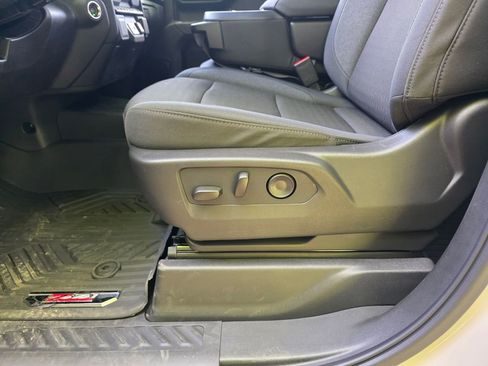 New 2026 Chevrolet Silverado 1500 Custom Trail Boss AWD/4WD image 15