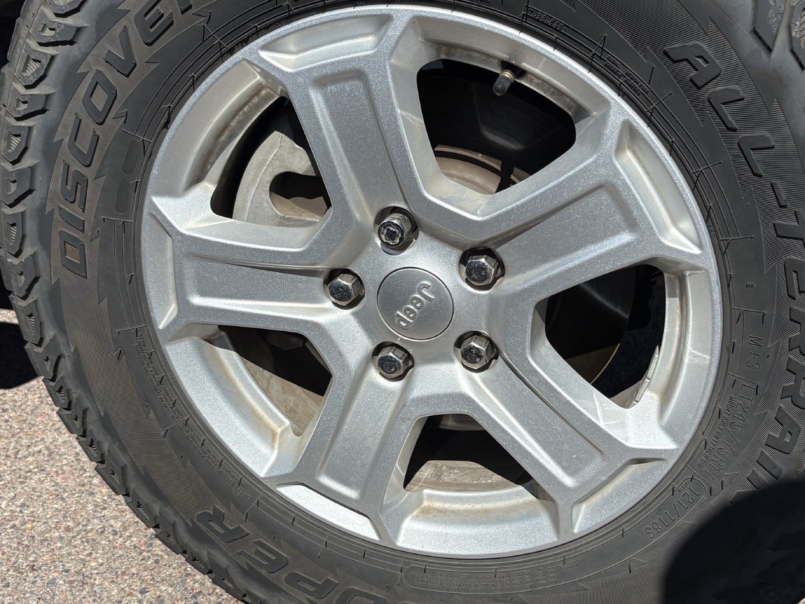 Used 2020 Jeep Wrangler Sport AWD/4WD image 4