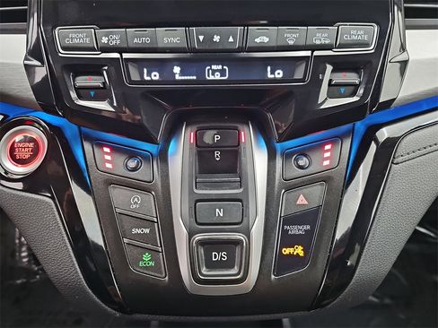 Certified 2023 Honda Odyssey Touring image 42