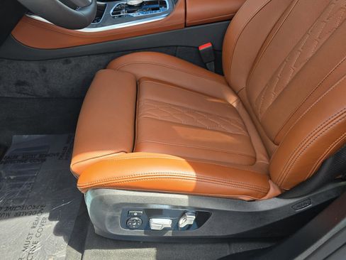 New 2026 BMW X5 M60i AWD/4WD image 16