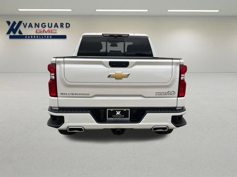 Used 2025 Chevrolet Silverado 1500 High Country w/ High Country Premium Package image 4