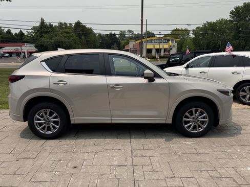 Used 2024 MAZDA CX-5 AWD 2.5 S w/ Select Package image 15