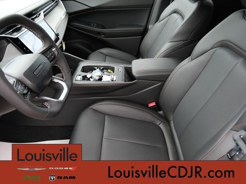 New 2026 Jeep Cherokee Limited AWD/4WD image 5