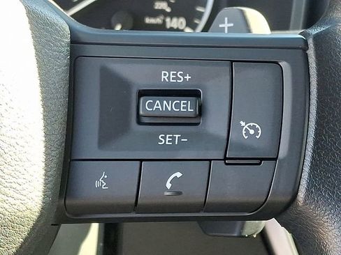 New 2026 Nissan Rogue S image 18