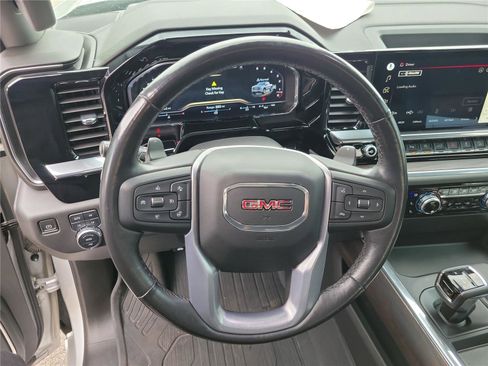 Used 2022 GMC Sierra 1500 SLT AWD/4WD image 23