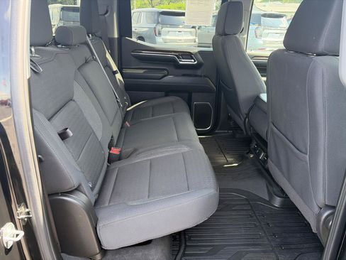 Used 2024 GMC Sierra 1500 Elevation w/ LPO, Elevation Black Package AWD/4WD image 12