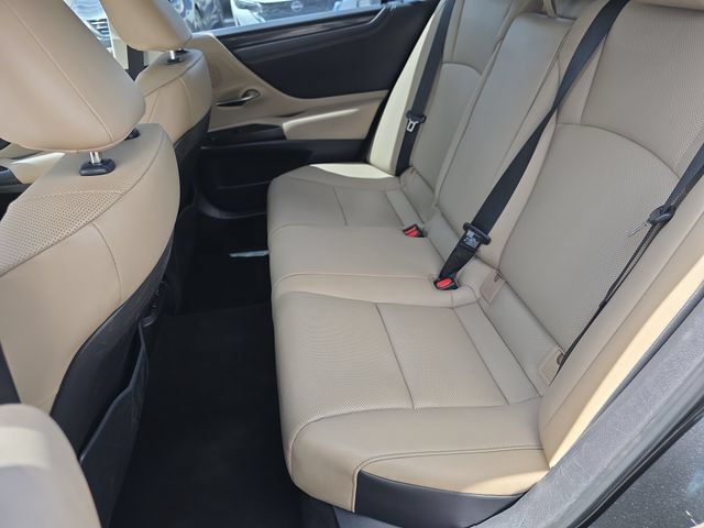 Used 2021 Lexus ES 350 w/ Accessory Package FWD image 31