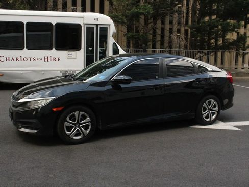 Used 2017 Honda Civic LX image 11